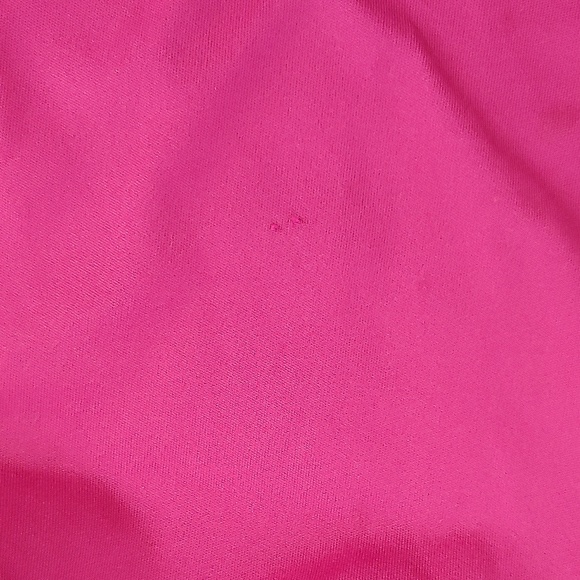 2 for 1 Under Armour Heatgear Tops Fuschia Tops - Picture 5 of 8